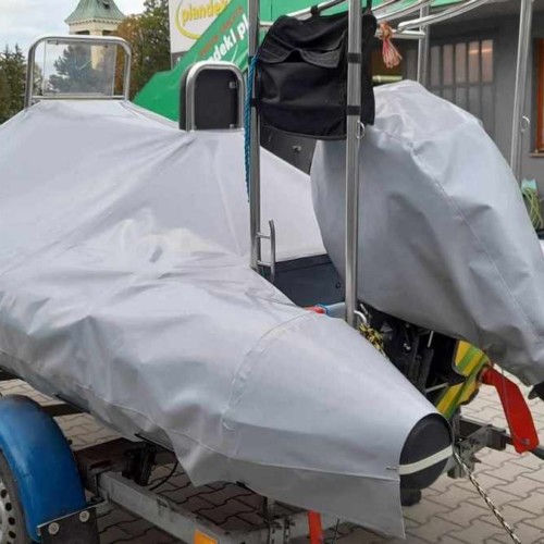 Plandeki do łodzi 102