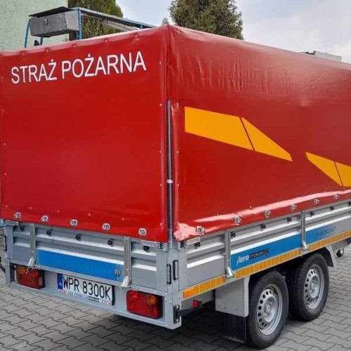 Plandeki na przyczepki 103